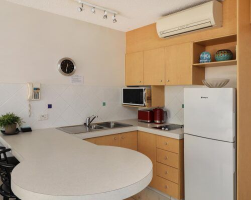 headlands-alexandria-ocean-boulevard-deluxe-apartment-room-9 (1)